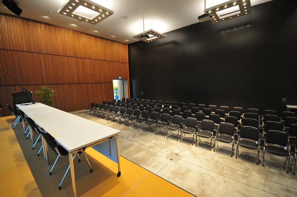 Seminarhotel Campus Зурзе Екстер'єр фото